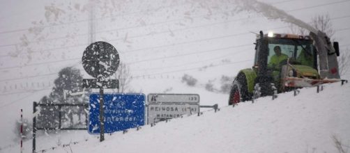 Carreteras cortadas por la nieve en la mitad norte y Mallorca y ... - 20minutos.es