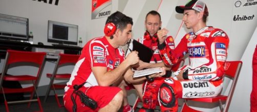 Prime difficoltà per Jorge Lorenzo