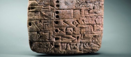 Tavoletta cuneiforme, credits Fondazione Giancarlo Ligabue