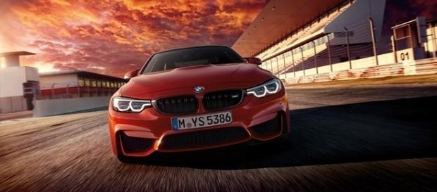 BMW M4 2017 passa a ser equipado com faróis de LED BMW M4 2017 passa a ser equipado com faróis de LED