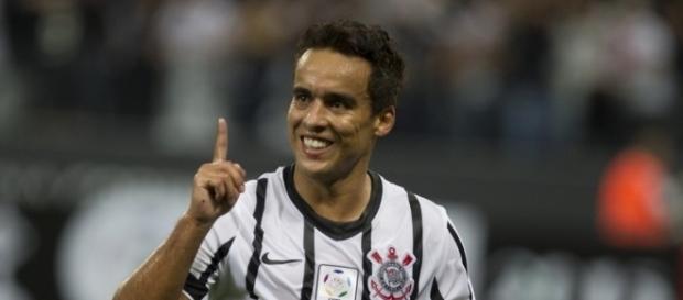 Jadson estaria mais próximo do Corinthians Jadson estaria mais próximo do Corinthians