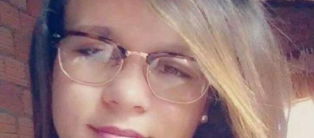 Jovem de 17 anos posta sobre morte no Facebook e comete suicídio (Foto: Reprodução/Facebook) Jovem de 17 anos posta sobre morte no Facebook e comete suicídio (Foto: Reprodução/Facebook)
