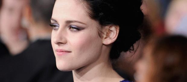 Kristen Stewart se confie pour la première fois sur sa vie amoureuse - potins.net Kristen Stewart se confie pour la première fois sur sa vie amoureuse - potins.net