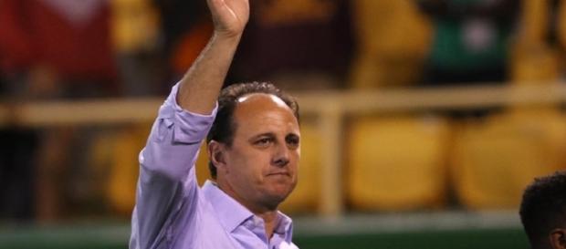Rogério Ceni conseguiu sua primeira vitória como treinador em competições (Créditos: Rubens Chiri / saopaulofc.net) Rogério Ceni conseguiu sua primeira vitória como treinador em competições (Créditos: Rubens Chiri / saopaulofc.net)