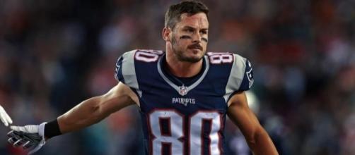 Danny Amendola is one of seven questionable Patriots for Sunday's game. - Wikipedia