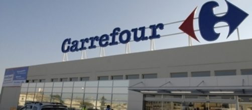 Carrefour chiude tre ipermercati e licenzia 500 persone
