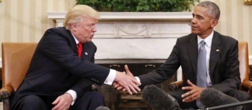 Donald Trump and Barack Obama meet at White House - BBC News - bbc.com