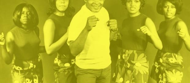 Al Jarreau et sa garde...rapprochée Al Jarreau et sa garde...rapprochée