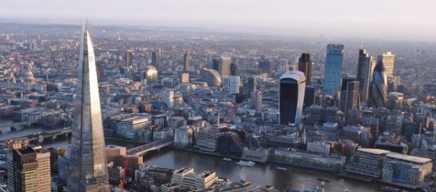 Londres vu d'en haut - CC BY -- Londres vu d'en haut - CC BY --