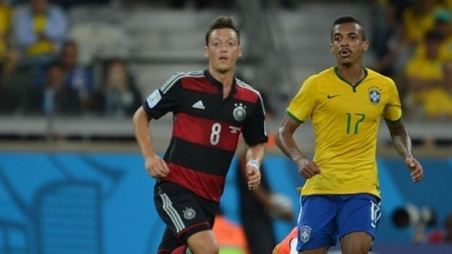 Calciomercato: Juventus vicina a Tolisso, Inter su Rodriguez, il Milan pensa a Luiz Gustavo