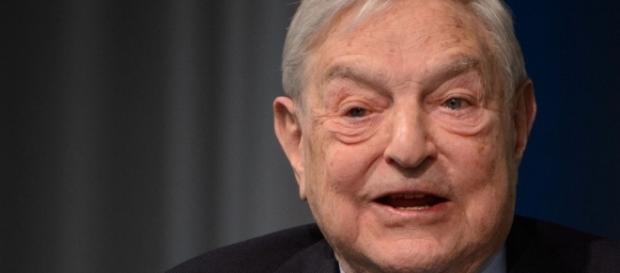 Der Strippenzieher: George Soros. (Fotoverantw./URG Suisse: Blasting.News Archiv) Der Strippenzieher: George Soros. (Fotoverantw./URG Suisse: Blasting.News Archiv)