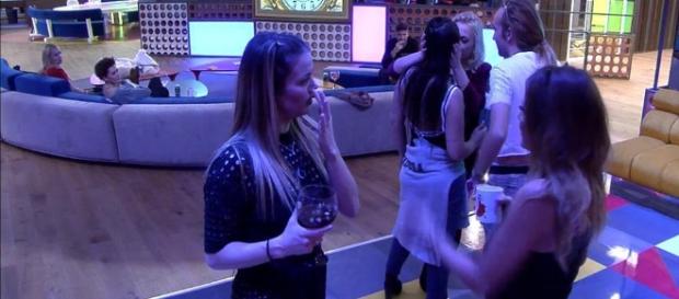 Elettra y Daniela siguen dando pasos adelante. Elettra y Daniela siguen dando pasos adelante.