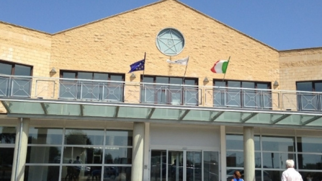 Aeroporto di Sant'Anna, Crotone.