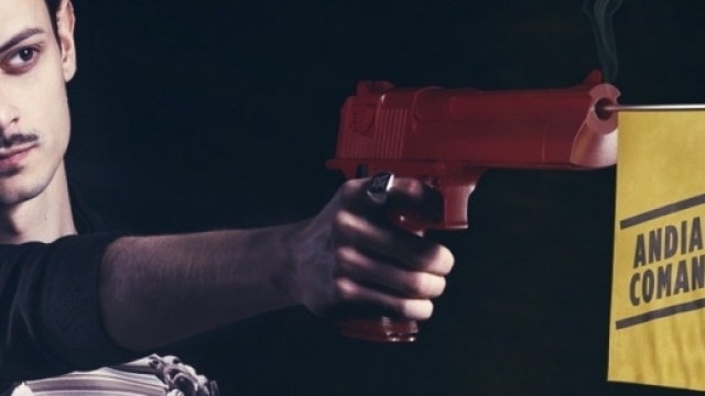 Andiamo a comandare di Ravazzi impazza sul web - ornitorinconano.com