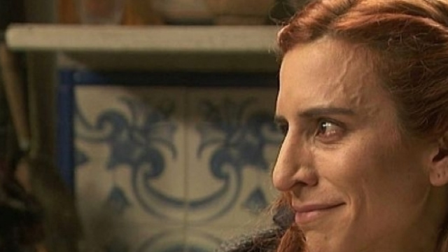 Il Segreto, anticipazioni spagnole: Caridad, la sorella gemella di Fè