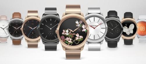 Is It Smart To Get A Smart Watch? A Few Things To Consider ... - watchisthis.com