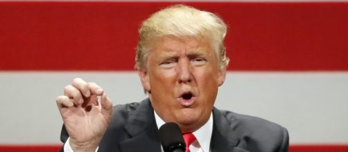 Donald Trump anuncia un plan de aranceles a las importaciones de México