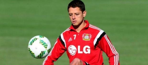 Chicharito Keeps it Humble: "I'm Just One More Player" - remezcla.com Chicharito Keeps it Humble: "I'm Just One More Player" - remezcla.com