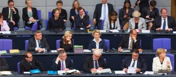 Die deutsche Bundesregierung. (Foto: Tobias Koch / Wikimedia Commons / CC BY-SA 3.0) Die deutsche Bundesregierung. (Foto: Tobias Koch / Wikimedia Commons / CC BY-SA 3.0)