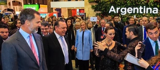 el stand de Argentina contó con la presencia de los Reyes de España el stand de Argentina contó con la presencia de los Reyes de España