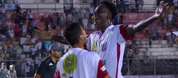 Jogador deveria ter se reapresentado nesta segunda-feira Jogador deveria ter se reapresentado nesta segunda-feira