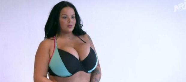 Les Anges 8 : Premier shooting en maillot de bain pour Sarah ... - yahoo.com Les Anges 8 : Premier shooting en maillot de bain pour Sarah ... - yahoo.com