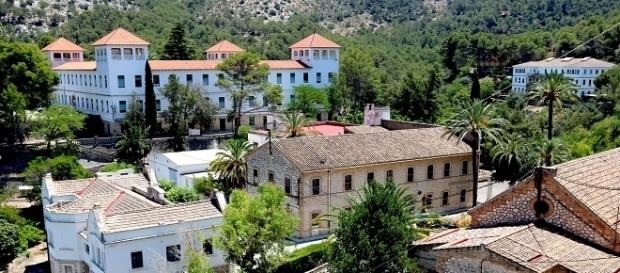 Sanatorio de Fontilles, la última leprosería de Europa está en Alicante. Sanatorio de Fontilles, la última leprosería de Europa está en Alicante.