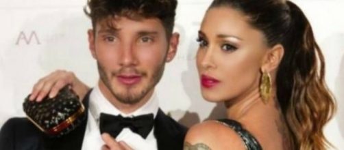 #BelenRodriguez e #StefanoDeMartino si separano ufficialmente. #BlastingNews