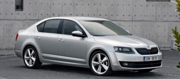 skoda-octavia-2013-2014-2015-2016-2017-a