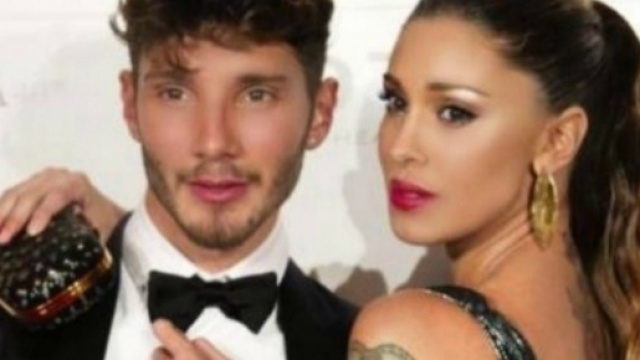 #BelenRodriguez e #StefanoDeMartino si separano ufficialmente. #BlastingNews