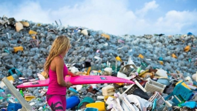 Un mare di plastica negli oceani : un emergenza troppo spesso ... - ocean4future.org