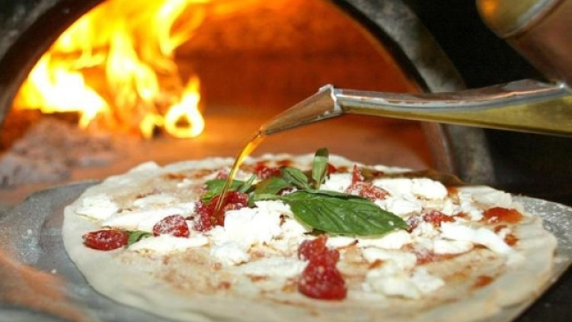 Uno studio rivela: &laquo;La parola pizza non &egrave; nata a Napoli&raquo; | Il Mattino - ilmattino.it