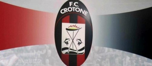 Entra nel vivo il mercato del Crotone.