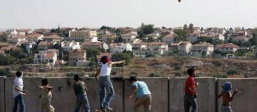 Un muro in Cisgiordania che separa gli israeliani dai palestinesi
