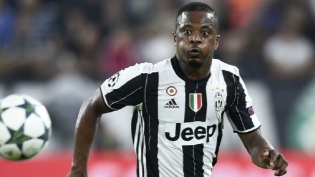 Juventus Turin : Patrice Evra blessé au mollet - Football 365 - football365.fr