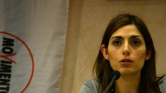 M5S, perché Virginia Raggi è indagata?