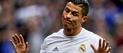 Cristiano Ronaldo est le sportif le mieux payé de la planète ... - blogplanetoption.com