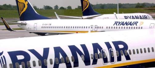 Ryanair avvia la campagna di reclutamento 2017 per 2 mila ... - lastampa.it