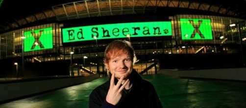 Ed Sheeran, il busker conquista Wembley: una chitarra e 87mila ... - deejay.it