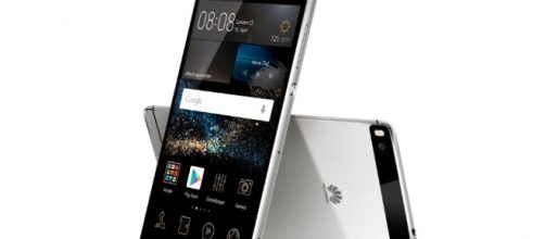 Huawei P8 Lite 2017: dove comprarlo sugli store online e da Euronics ed Unieuro