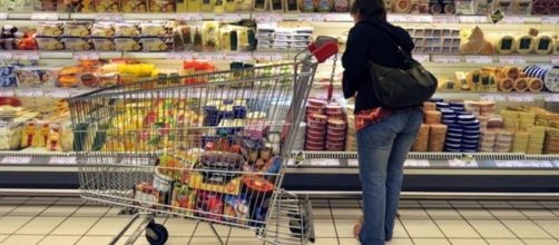 risparmiare facendo la spesa al supermercato