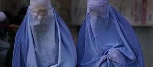 Veneto, proposta di legge contro il burqa nei luoghi pubblici