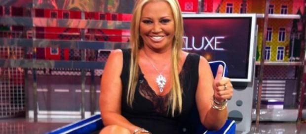 Belén Esteban se saca el carné en la 'autoescuela de los famosos' - okdiario.com Belén Esteban se saca el carné en la 'autoescuela de los famosos' - okdiario.com