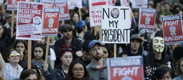 Des manifestations anti-Trump dans le pays Des manifestations anti-Trump dans le pays