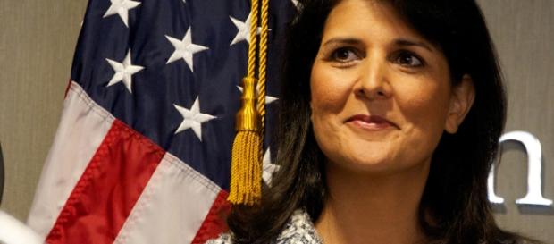 Nikki Haley nova embaixadora dos EUA na ONU (Via: pbs.org) Nikki Haley nova embaixadora dos EUA na ONU (Via: pbs.org)