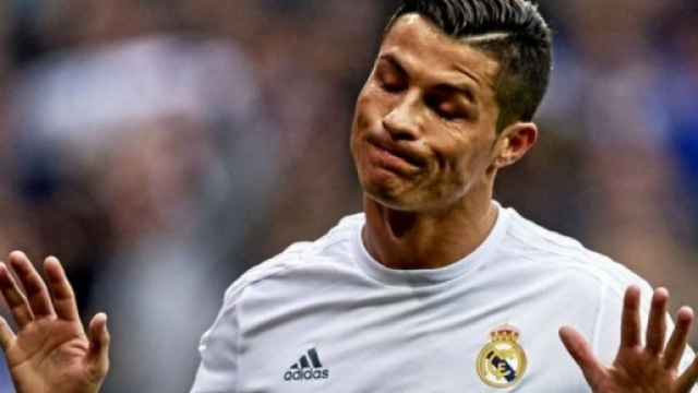 Cristiano Ronaldo est le sportif le mieux pay&eacute; de la plan&egrave;te ... - blogplanetoption.com