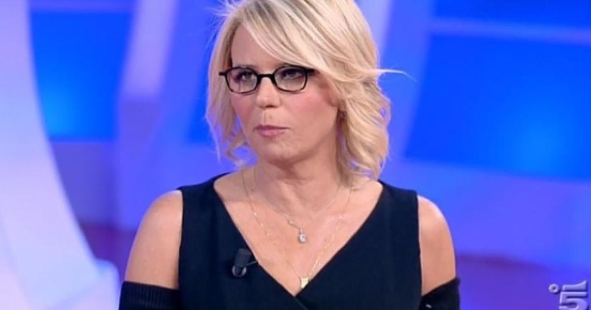 C'è posta per te ospiti speciali ed anticipazioni 1 ...