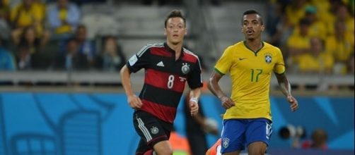 Calciomercato Juventus 27/01: offerta per Luiz Gustavo, occasione Quaison