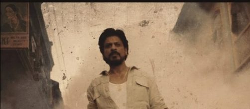 Shah Rukh Khan from 'Raees' (Image credits: Twitter.com/RaeesThefilm)