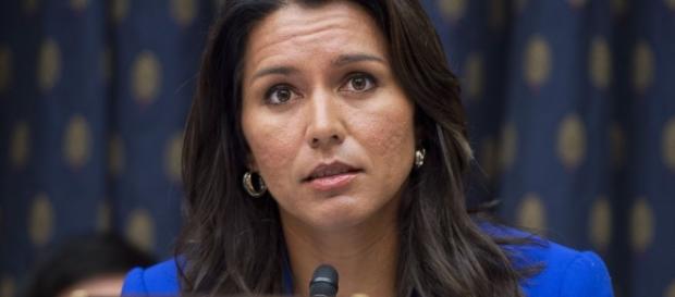 Congresswoman Tulsi Gabbard Tells The US To Stop Arming ISIS ... - collective-evolution.com Congresswoman Tulsi Gabbard Tells The US To Stop Arming ISIS ... - collective-evolution.com